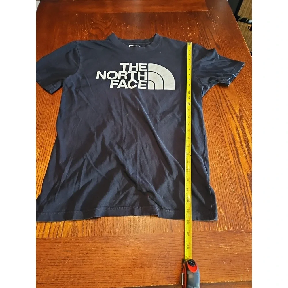 The North Face Classic Logo Graphic Tee - Black Short Sleeve Shirt Size S (A351)